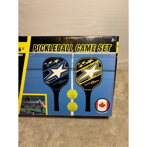 Future Stars Pickleball Game Set With 2 Wooden Paddles & 2 Yellow Pickleballs - Picture 3 of 7